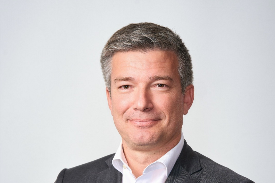 Alexandre de Palmas remplace Rami Baitieh à la tête de Carrefour France