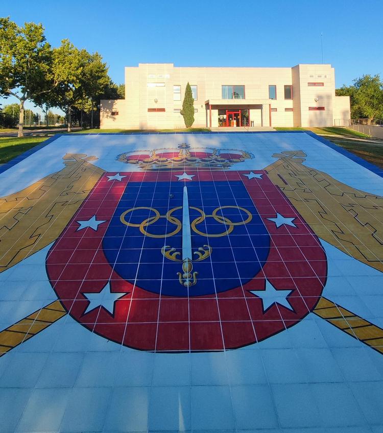 APERTURA DEL APARCAMIENTO DE PISCINA CLIMATIZADA