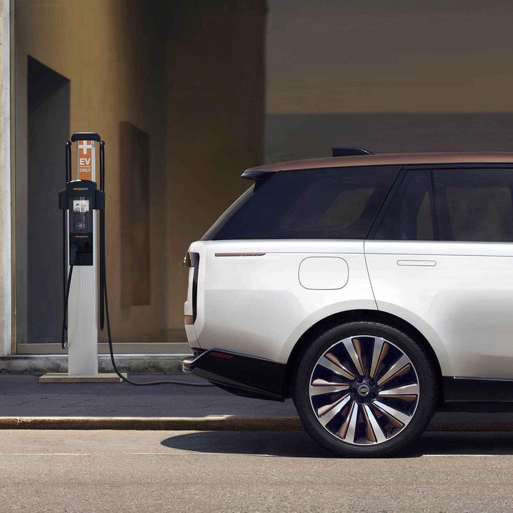 JLR OFRECERÁ ACCESO A MÁS DE UN MILLÓN DE PUNTOS DE RECARGA POR TODA EUROPA