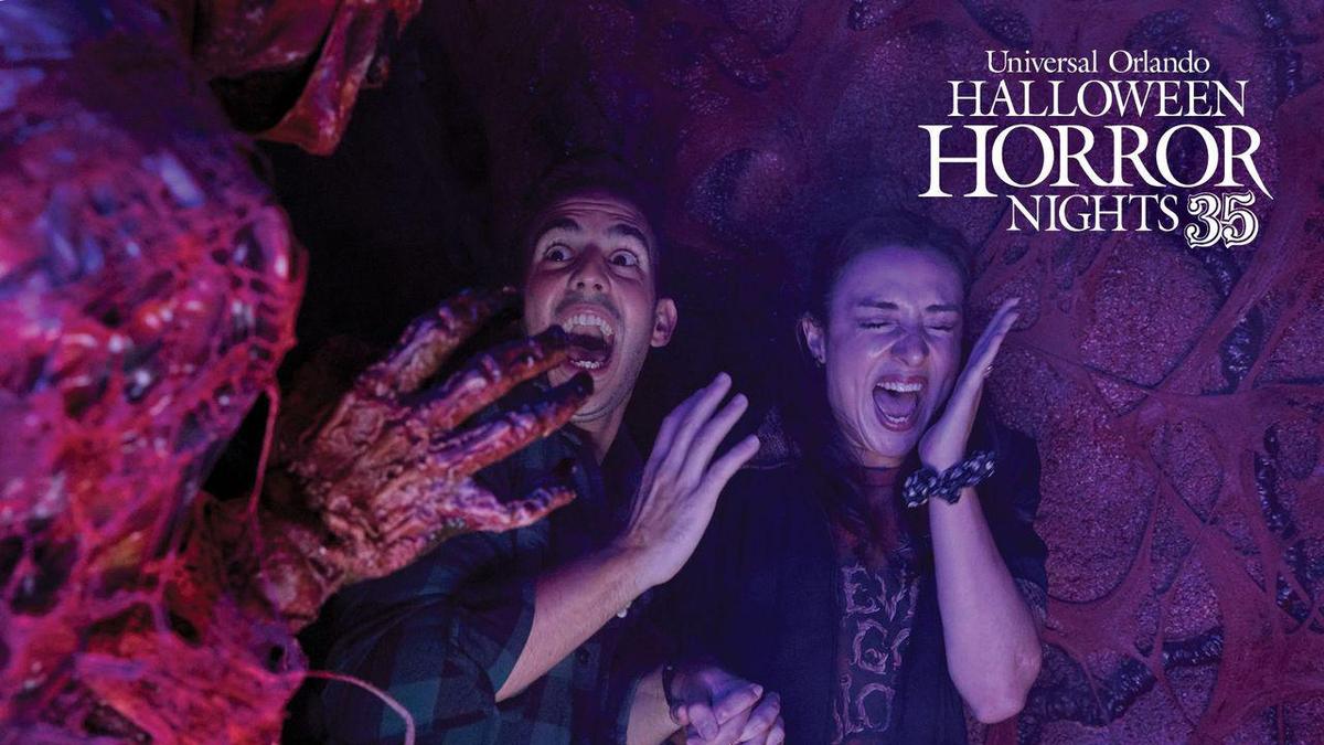 Ausgewählte Tickets, Pakete und Event-Upgrades für die Halloween Horror Nights sind im Verkauf!