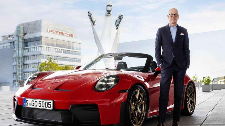 PORSCHE PRESENTA UNA NUEVA ESTRATEGIA HASTA 2035