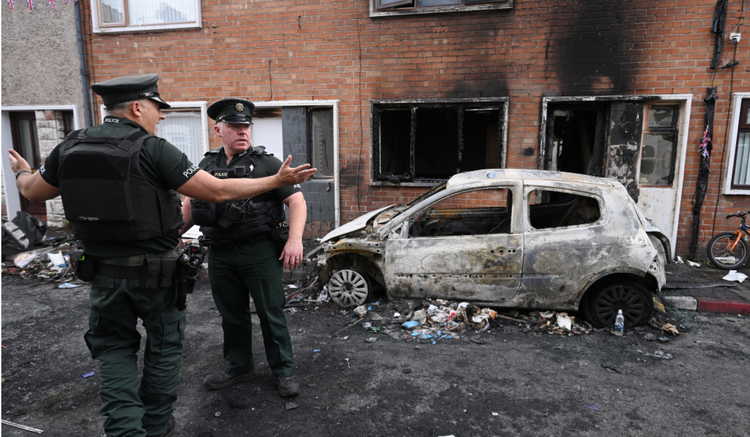 Belfast schools say children absent today after being forced from homes by 'angry mobs'