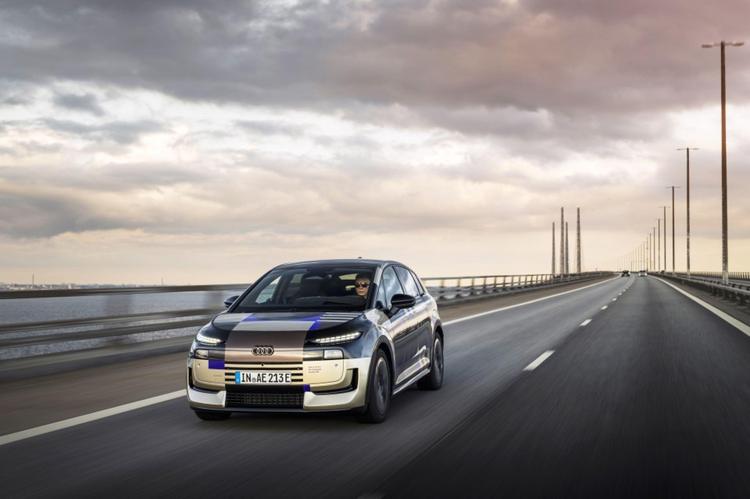 EL A2 E-TRON ESTABLECE NUEVOS ESTÁNDARES DE EFICIENCIA EN AUDI