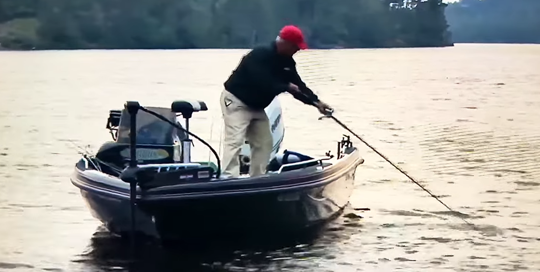 High Percentage Technique for Figure 8 Surface Lures 