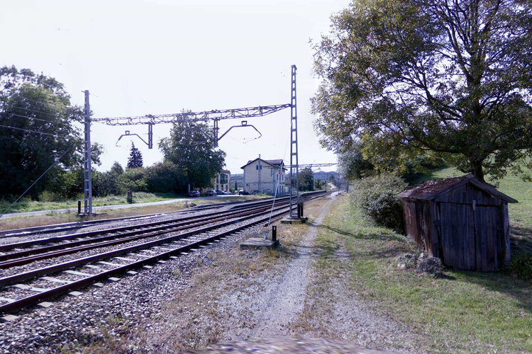 Estación de ferrocarril de Serín