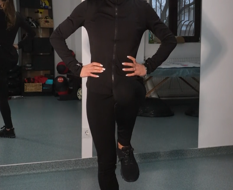 #7 Single-leg march knee