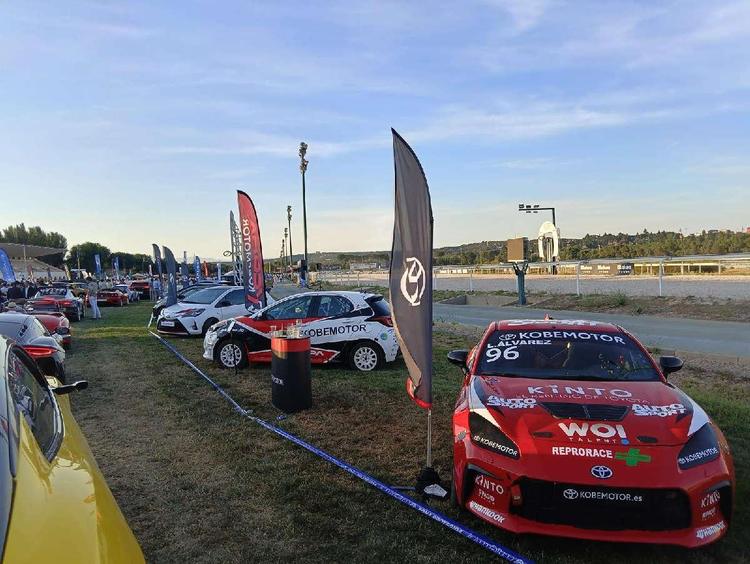 Kobe Motor lleva la historia de Toyota a Autobello: del Corona Luxury al Yaris Rally5