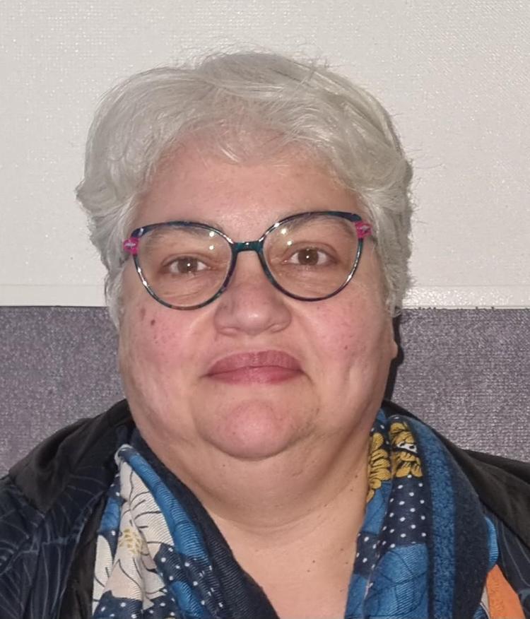 Karine JOLY(79)
