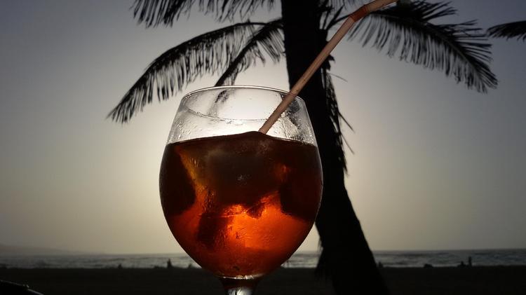 Las verbenas, las noches que cuentan el alma de Canarias