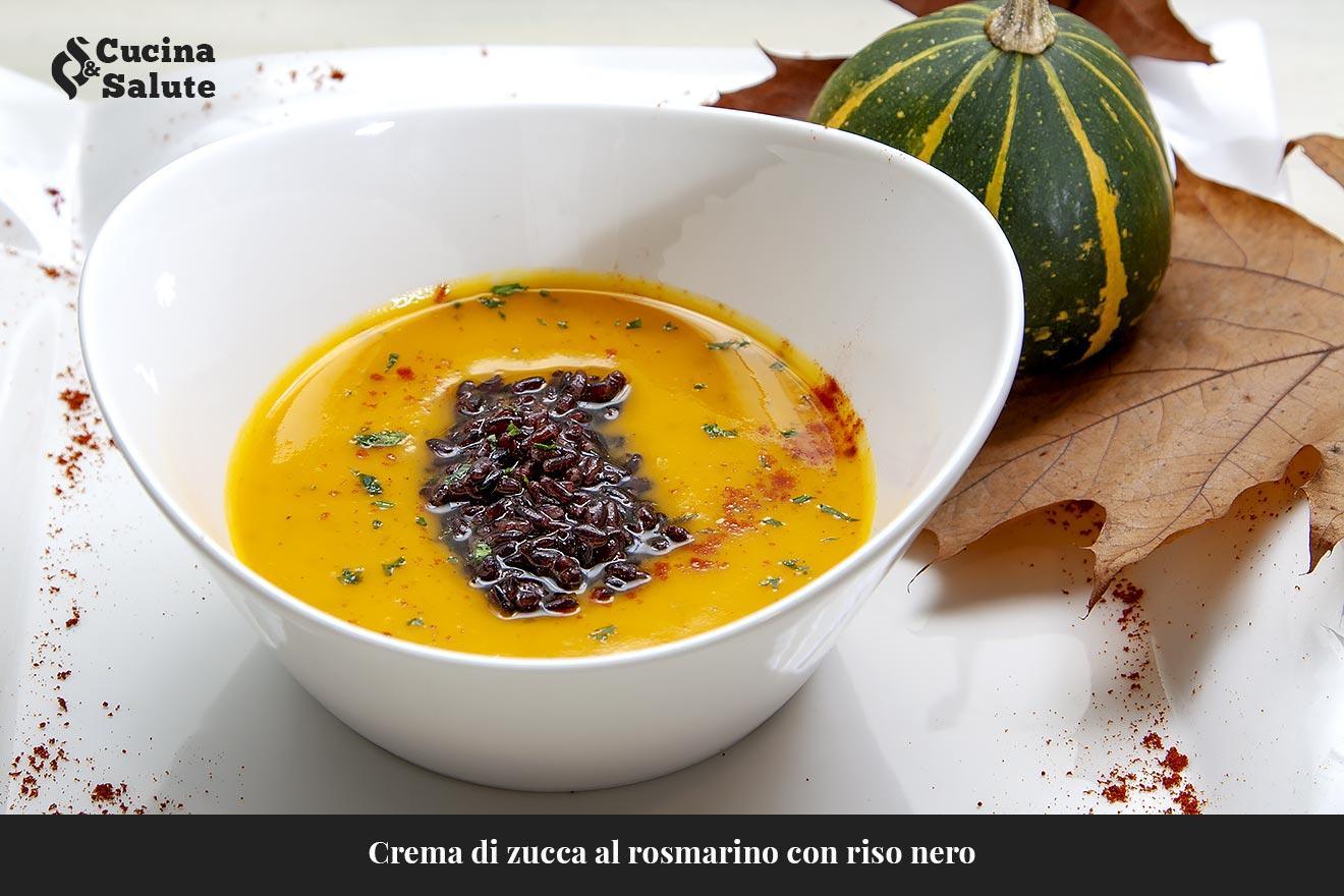 Crema di zucca al rosmarino con riso nero ...