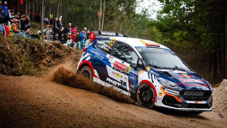 Gil Membrado, subcampeón del WRC3 con 18 años en su debut mundialista