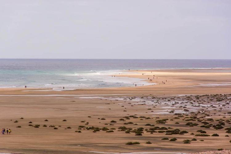 Las mejores playas de Fuerteventura: Sotavento, Cofete y Corralejo