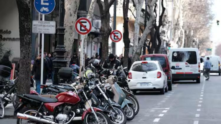 El HCD de Luján aprueba proyecto para crear dársenas de estacionamiento para motocicletas