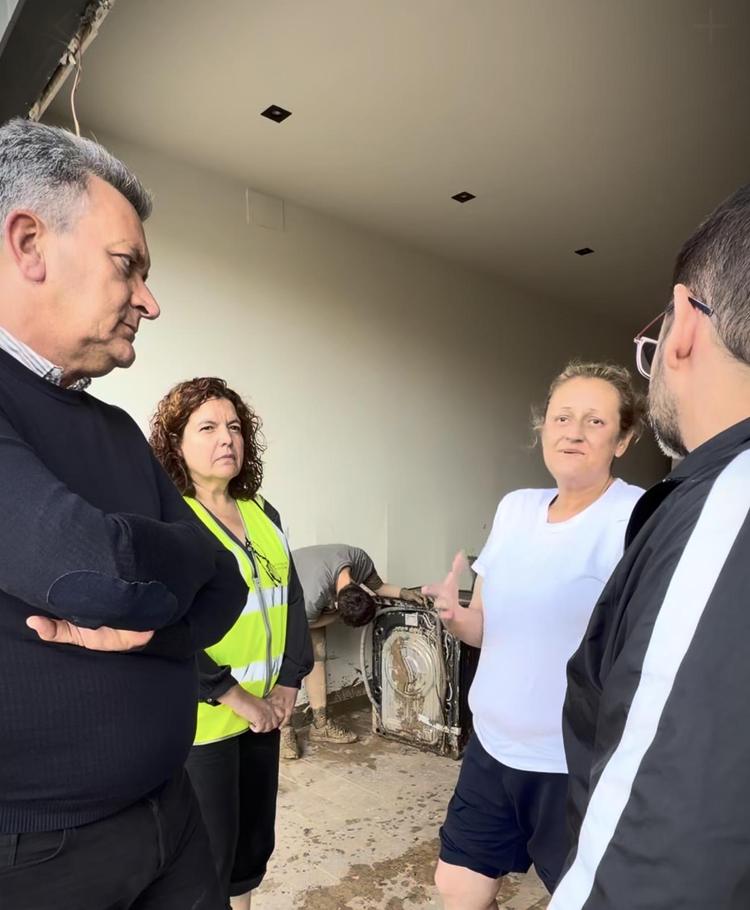 El conseller Vicente Martínez Mus visita Els Poblets para conocer los daños de la DANA y trasladar el apoyo de la Generalitat a los afectados
