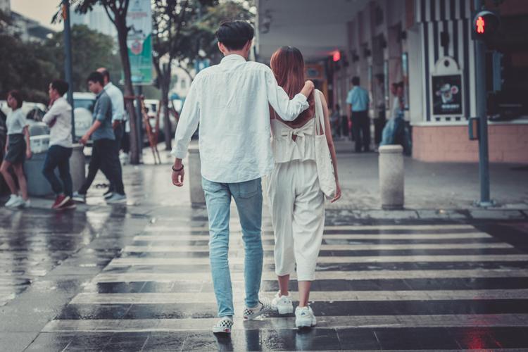 Devocional para Jóvenes "El Primer Paso" 