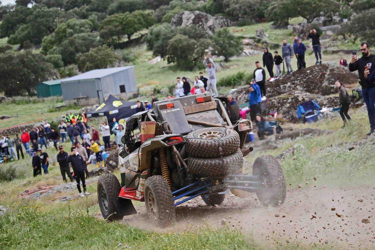 Más de 150 participantes en la décima edición de la Baja TT Dehesa de Extremadura