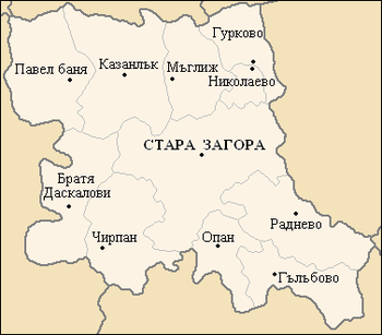 Най-малкият град в областта е Шипка с 1 194 души, а най-голямото село - Копринка с 2 406 души
