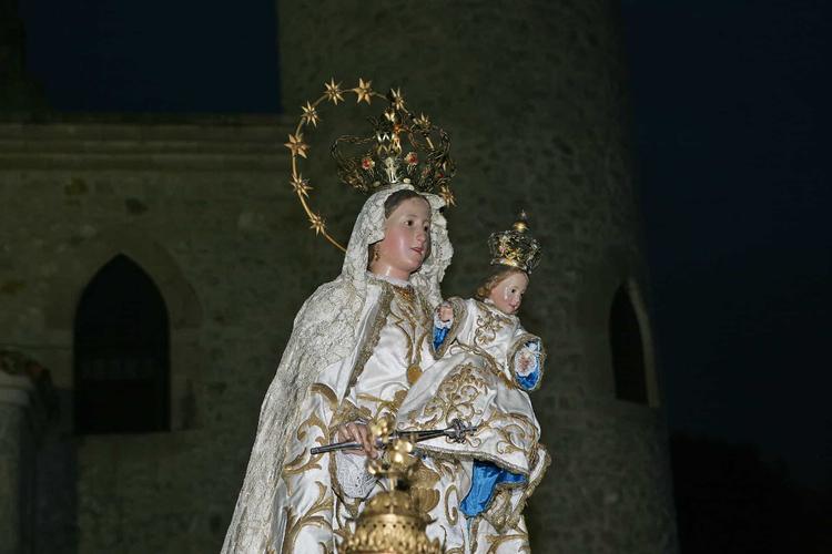 Entre Devoción y Tradición: Fiesta de la Virgen de la Guía en Llanes