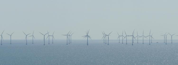 A cien metros de profundidad: Gran Canaria pone a prueba la mayor plataforma eólica flotante de España