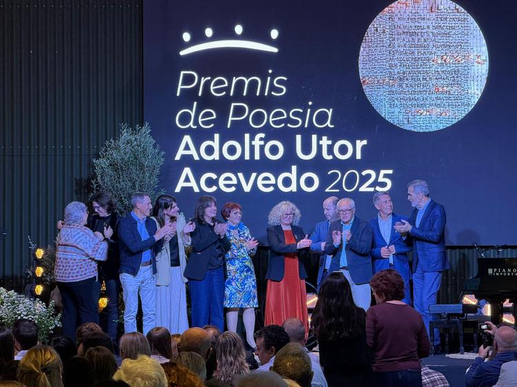 Los versos que conquistan: Jacob Lorenzo y Magda Añon, premios de Poesía Adolfo Utor