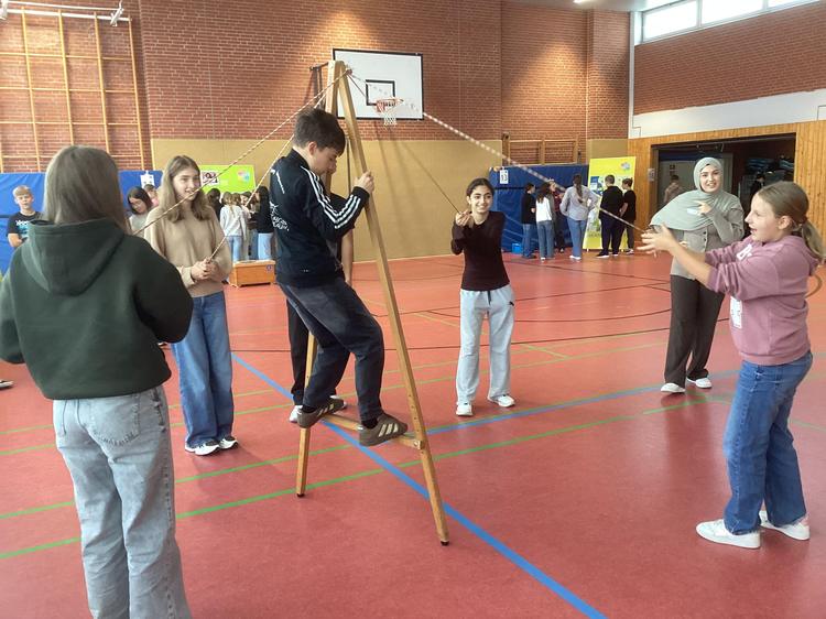 Gesundheit im Blick: Das Body+Grips-Mobil an der Gesamtschule Oelde