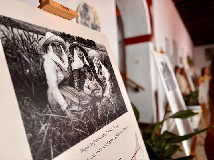 La Casa de la Cultura acoge la exposición itinerante “Semillas de Igualdad”, una mirada al papel de las mujeres en el medio rural