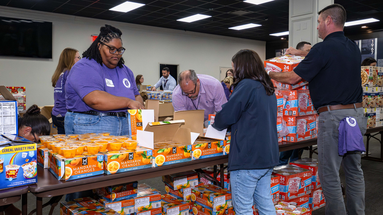 Ingalls Cares | Shipbuilders Pack 1,000 Bags for Backpack Buddies  