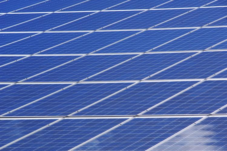 Le Canarie producono più energia pulita che mai. Il problema è che non riescono a usarla tutta