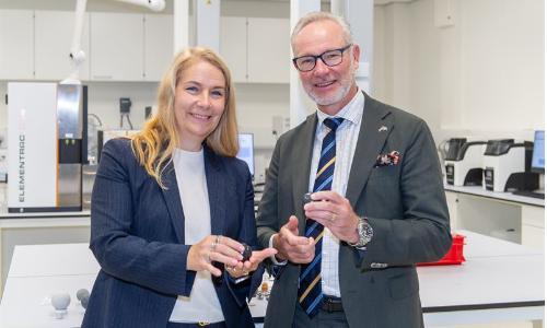 SKF accelerates hybrid bearing leadership with new Ceramic Process Laboratory