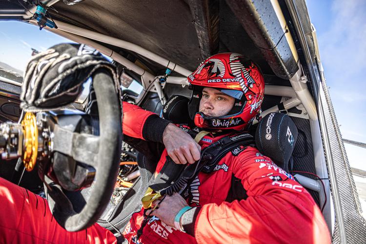 Niclas Grönholm ne boude pas son plaisir en RallyX