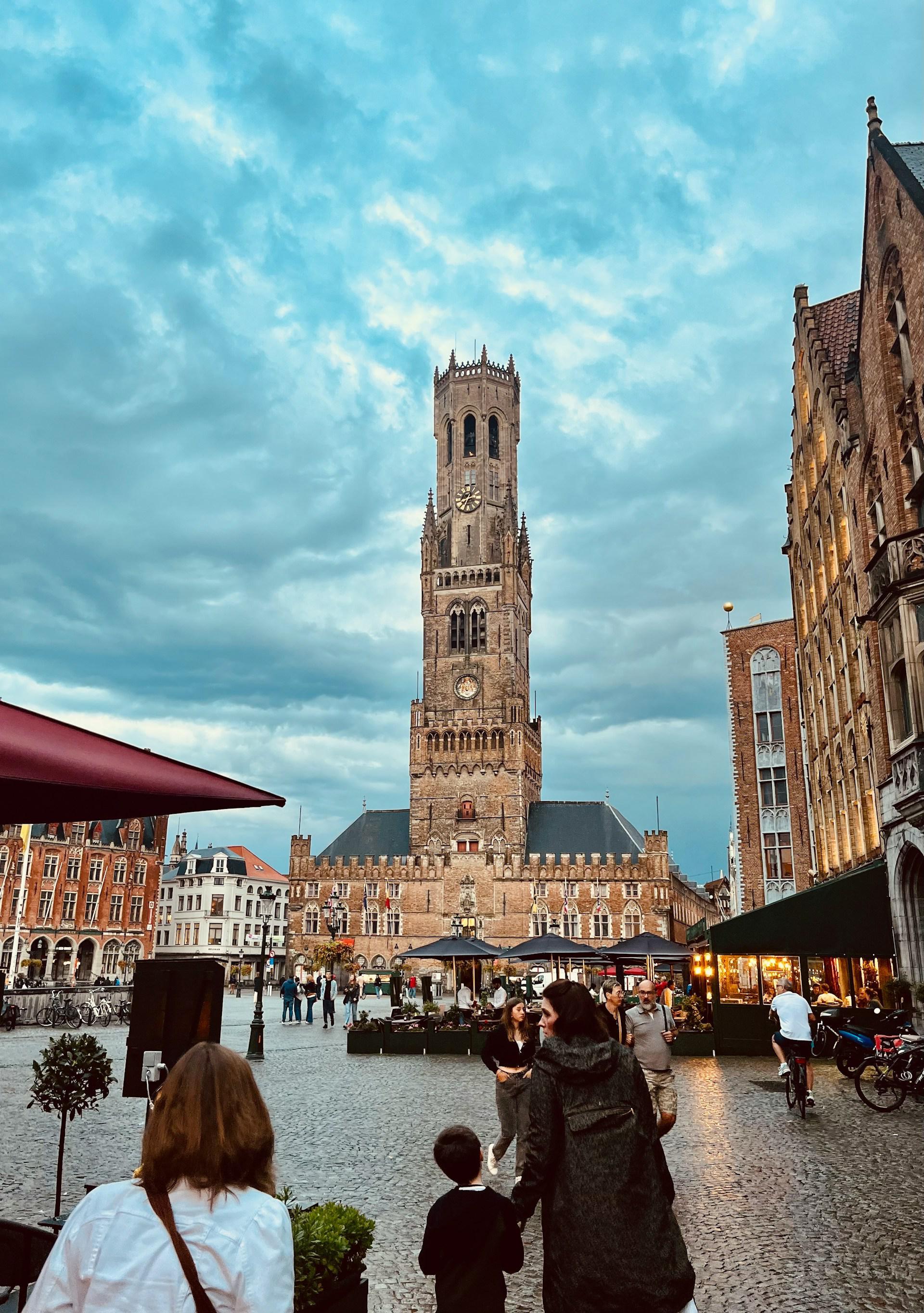 Private tour in Bruges: history, canals and chocolate