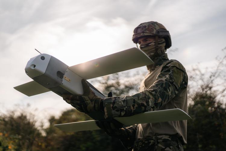 RENAULT GROUP Y THALES ESTABLECEN UNA ALIANZA ESTRATÉGICA PARA DESARROLLAR UNA ESTRUCTURA INDUSTRIAL DE DRONES SOBERANA EN FRANCIA