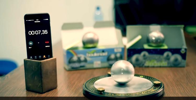 Vidéo de la boule de pétanque la plus équilibrée au monde, 1 minute 50 pour vous convaincre !