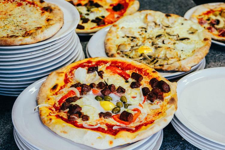 Une pizzeria à proximité de Boé