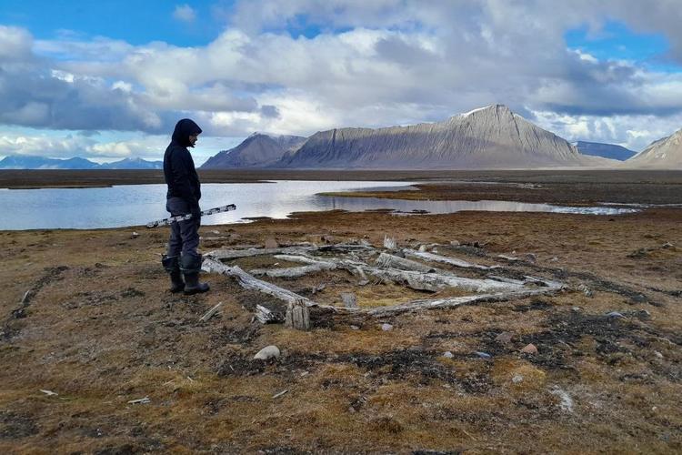 Necropolis of stone-lined graves found on Svalbard archipelago