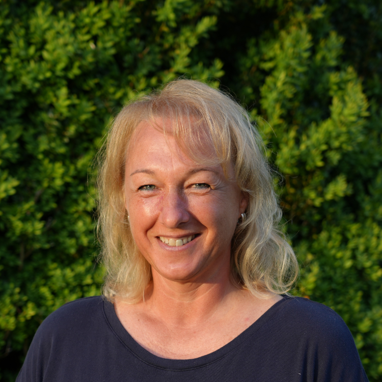 Sieglinde Lobmayer, Pfarrsekretärrin