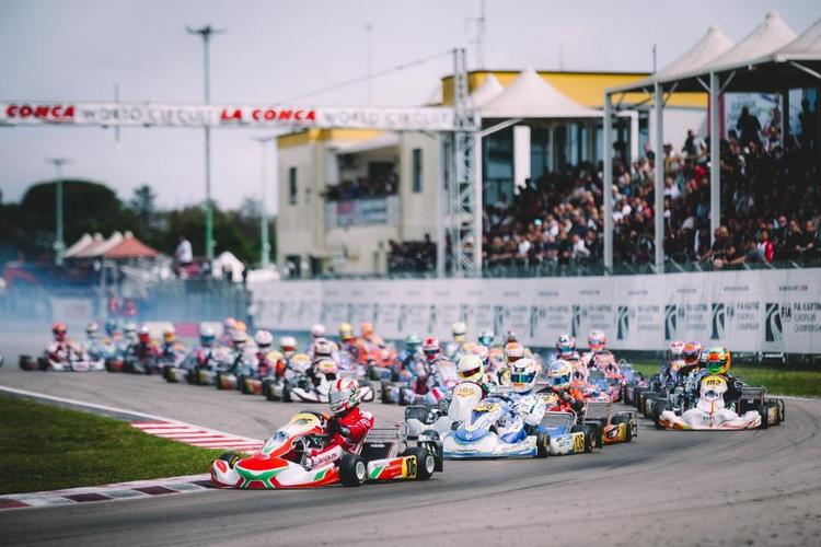 Will Green y Noah Baglin dan a KR Motorsport el doblete en La Conca