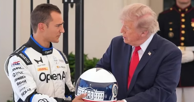 Alex Palou no pudo brillar en la Histórica carrera de Washington 