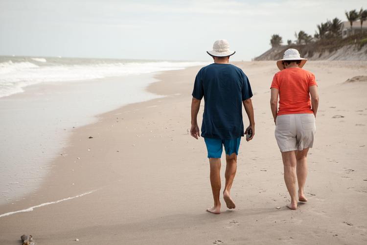Pensionati italiani alle Canarie: vantaggi, difficoltà e prospettive 