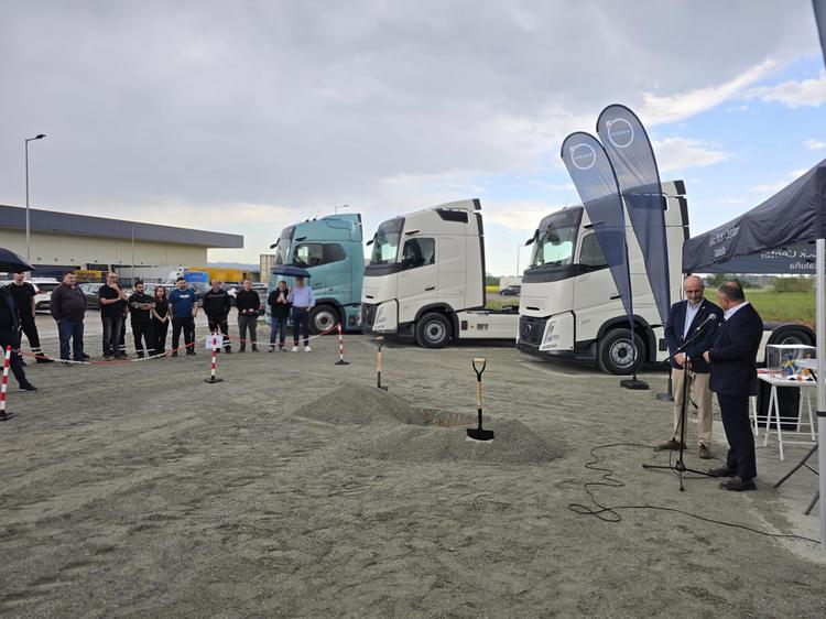 Volvo Truck Center inicia las obras de su nuevo centro en Bescanó