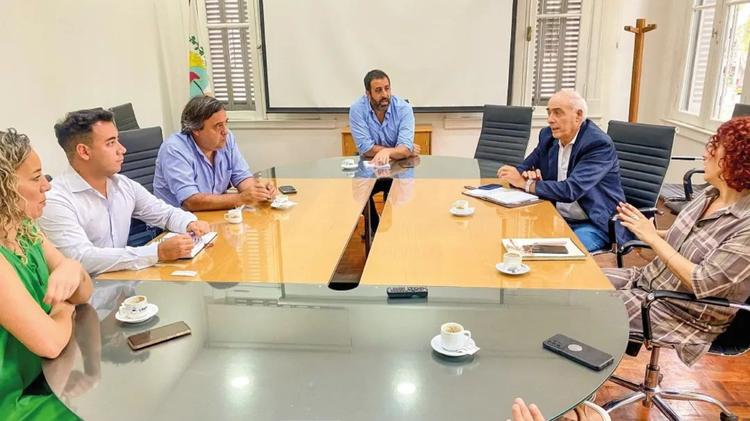 Reunión entre concejales de Cambia Mendoza Luján y autoridades del EPRE para mejorar el servicio eléctrico