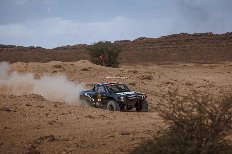 GESTA DEL SANTANA RACING TEAM Y CRISTINA GUTIÉRREZ: REMONTADA DE MÁS DE 30 POSICIONES EN LA PRIMERA ETAPA DEL RALLY DE MARRUECOS
