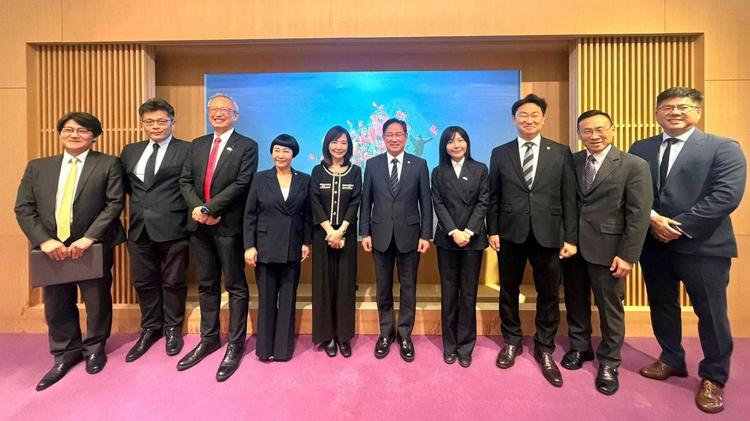 韩国3议员访台中国交涉