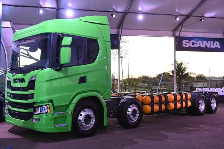 Scania X-gas: o primeiro caminhão a gás com 900 km de autonomia