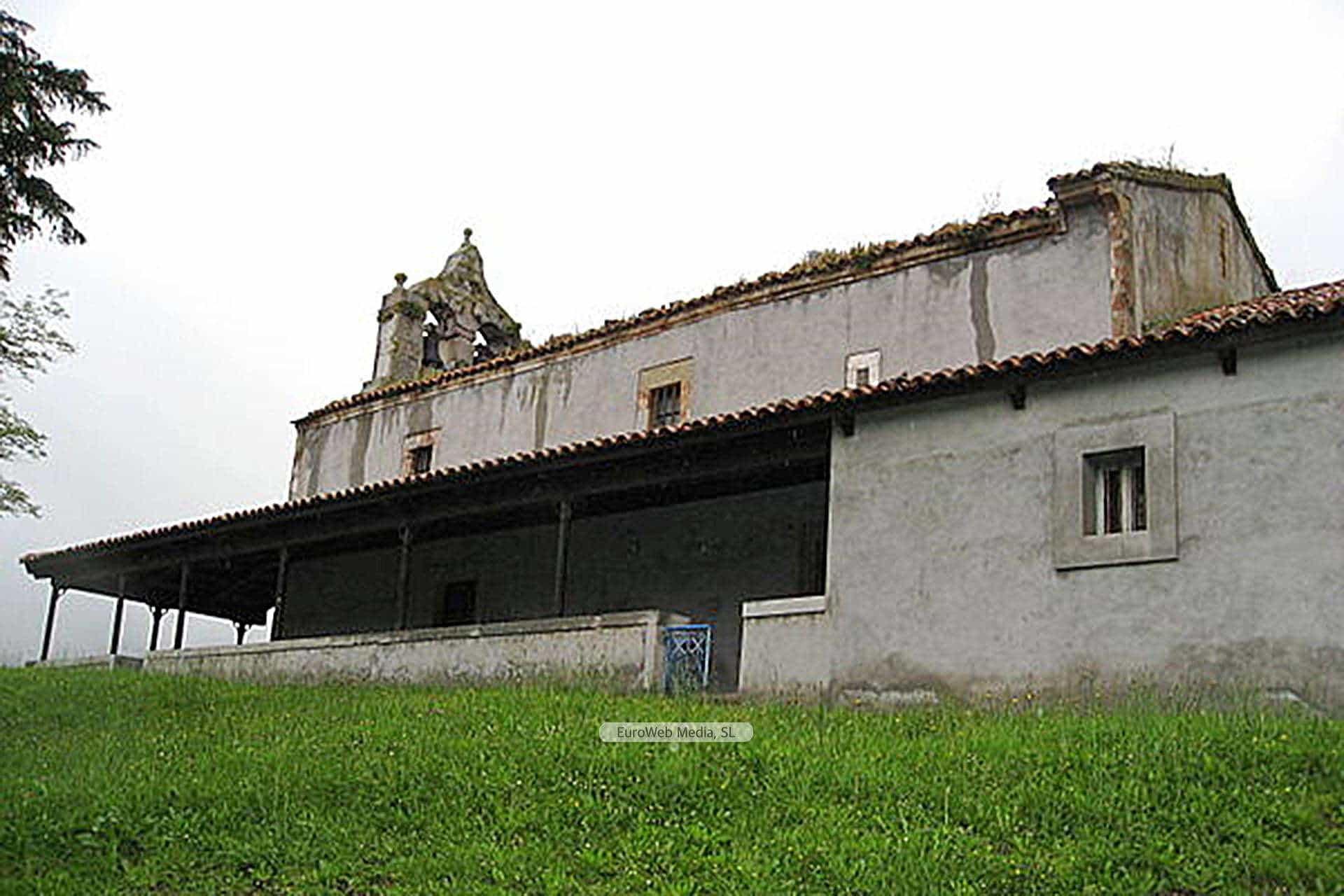Iglesia de Santiago de Arlós