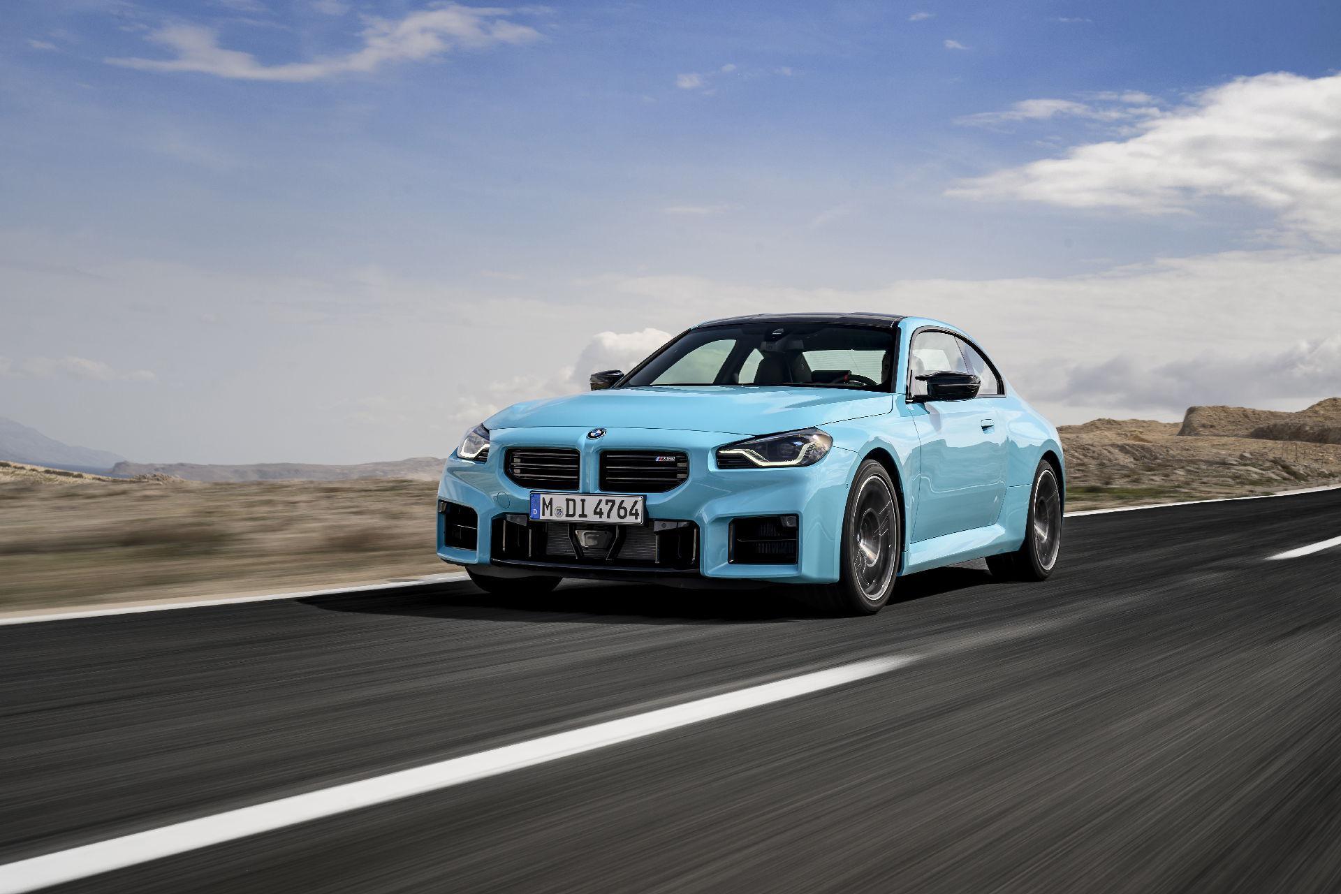BMW › M2 con M xDrive: tracción total por primera vez