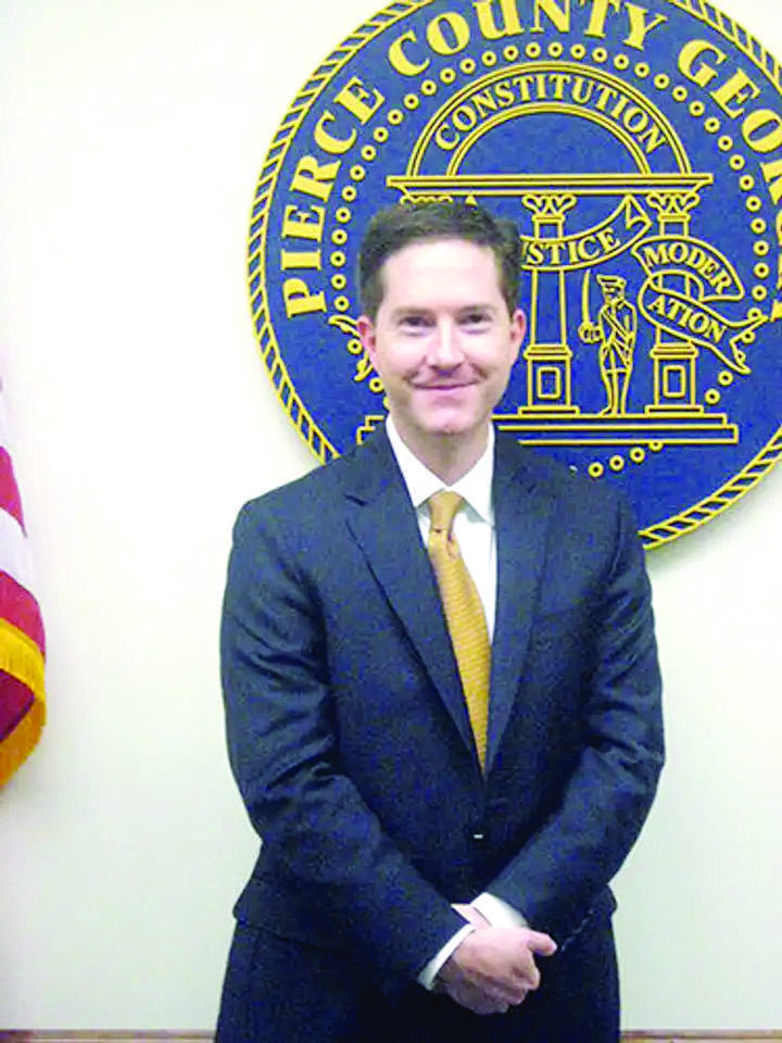 Bennett steps down as school board attorney