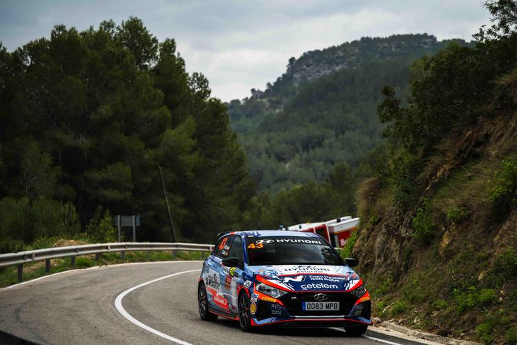 Adrián Blanco, primer líder de la Copa Hyundai i20N Rallye 2026