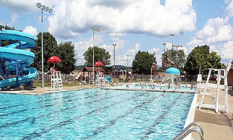Free Swimming at the DuBois City Pool 