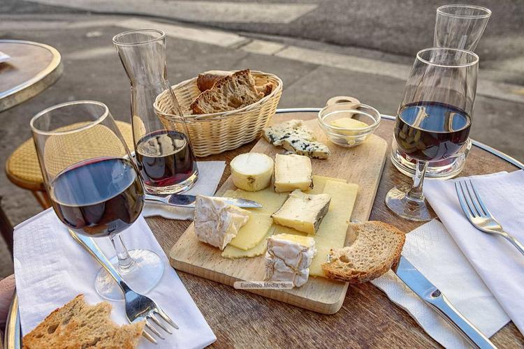 Muestra de quesos del Oriente de Asturias en Llanes